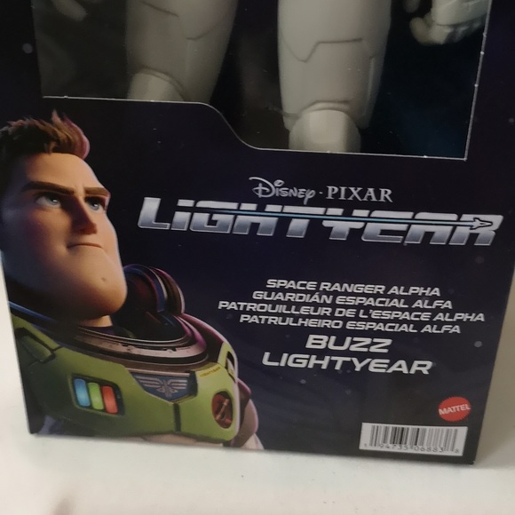 Brand New in Box Buzz Lightyear Space Ranger Full Size Figurine by Mattel - Picture 3 of 4
